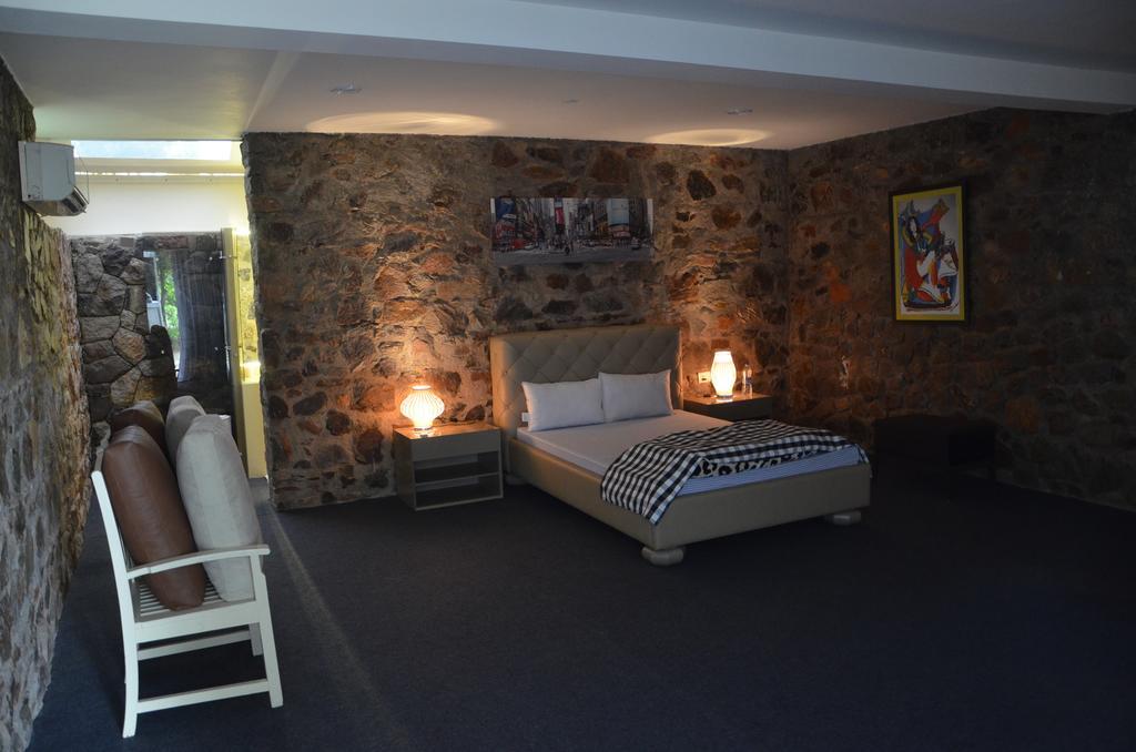 Aravli Vista Hotel Gurgaon Habitación foto